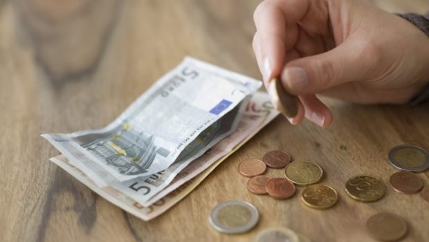 Runter mit den Fixkosten: So geht Geld sparen